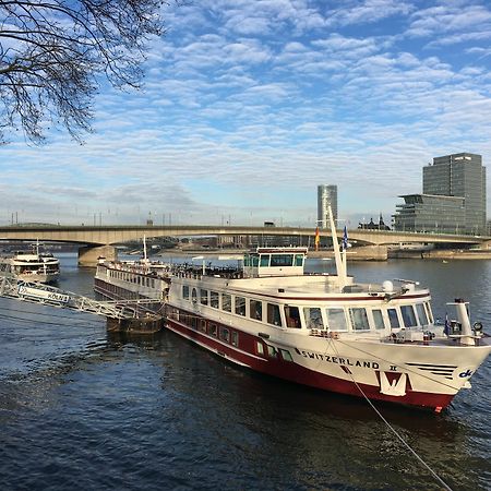 Knm Ms Switzerland I - Dusseldorf Hotel ภายนอก รูปภาพ