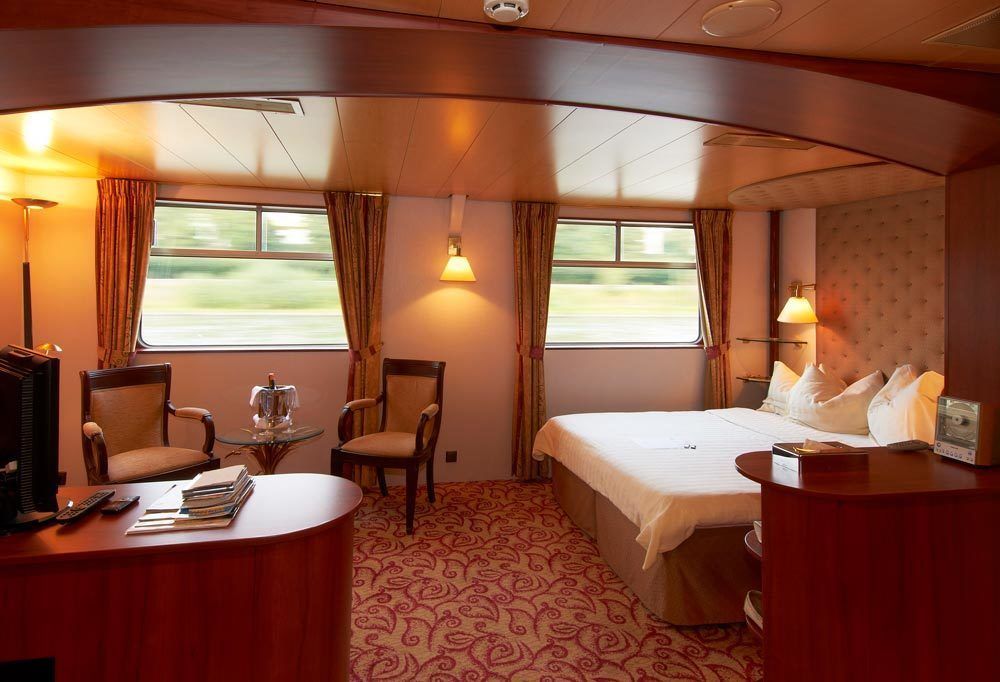 Knm Ms Switzerland I - Dusseldorf Hotel ภายนอก รูปภาพ