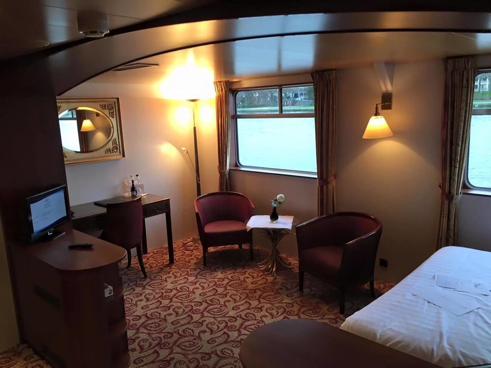Knm Ms Switzerland I - Dusseldorf Hotel ภายนอก รูปภาพ